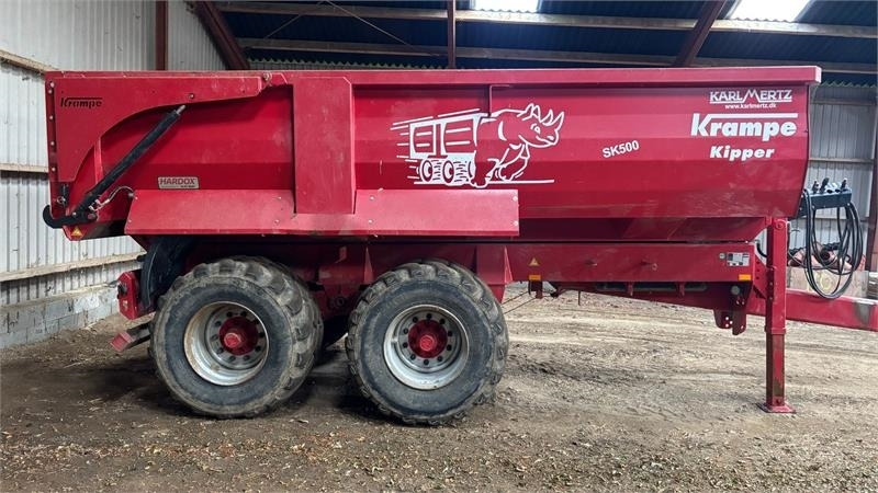 Krampe SK 550 Entreprenørvogn med Hardox kasse SK 500 - Traktorska prikolica za farmu/ Kiper: slika 1 Krampe SK 550 Entreprenørvogn med Hardox kasse SK 500 - Traktorska prikolica za farmu/ Kiper: slika 1