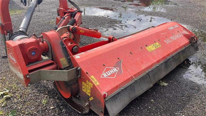 Kuhn TBES 250 Mulchmaskine - Kosačica: slika 4 Kuhn TBES 250 Mulchmaskine - Kosačica: slika 4