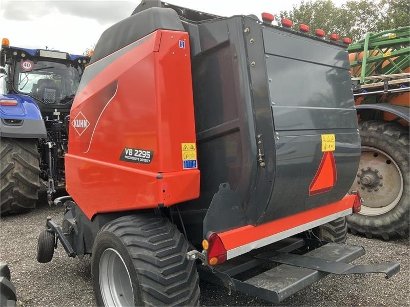 Kuhn VB 2295 - Balirka za okrugle bale: slika 4 Kuhn VB 2295 - Balirka za okrugle bale: slika 4