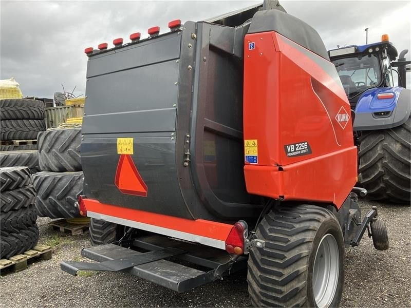Kuhn VB 2295 - Balirka za okrugle bale: slika 3 Kuhn VB 2295 - Balirka za okrugle bale: slika 3