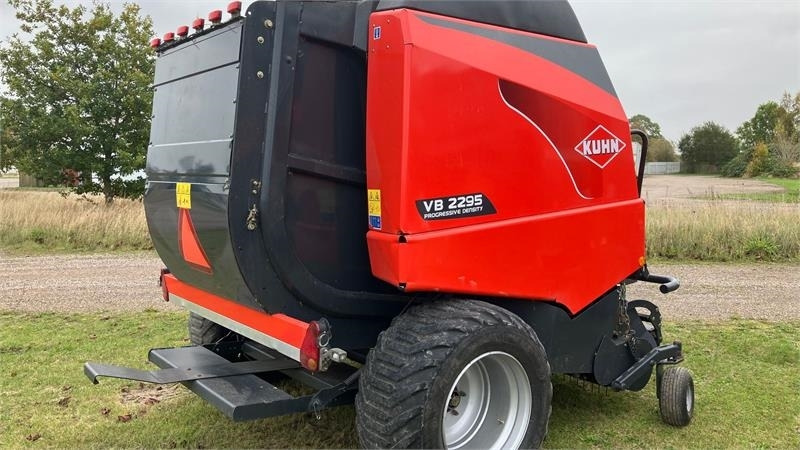 Kuhn VB 2295 - Balirka za okrugle bale: slika 4 Kuhn VB 2295 - Balirka za okrugle bale: slika 4