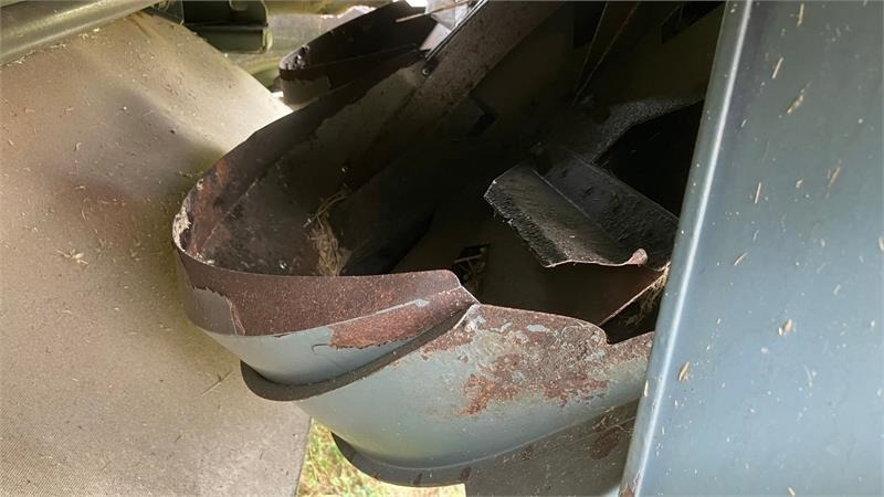 Massey Ferguson 7256 RS 22 fod Freeflow - Kombinovani kombajn: slika 5 Massey Ferguson 7256 RS 22 fod Freeflow - Kombinovani kombajn: slika 5