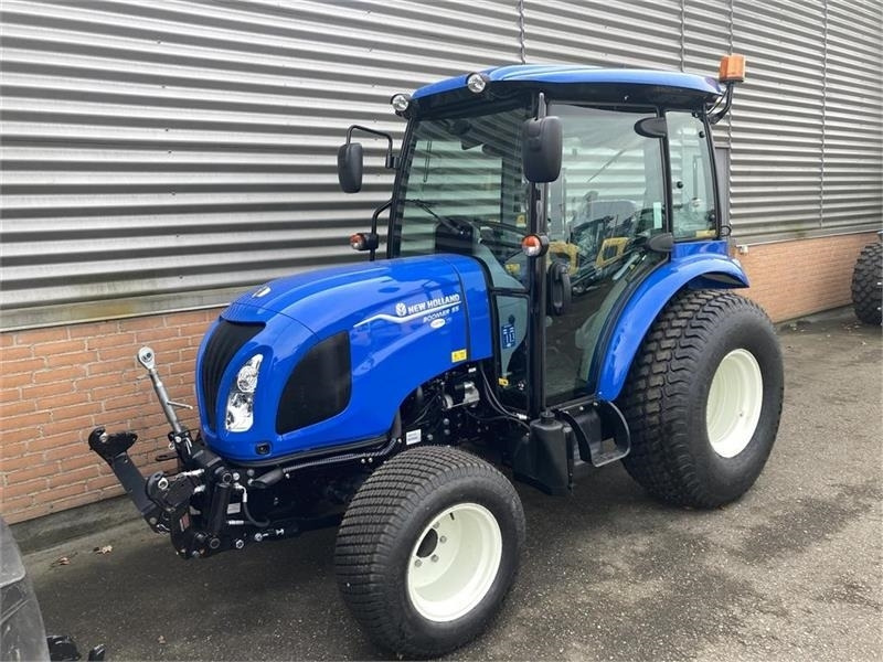 New Holland Boomer 55 - Komunalni traktor: slika 1 New Holland Boomer 55 - Komunalni traktor: slika 1