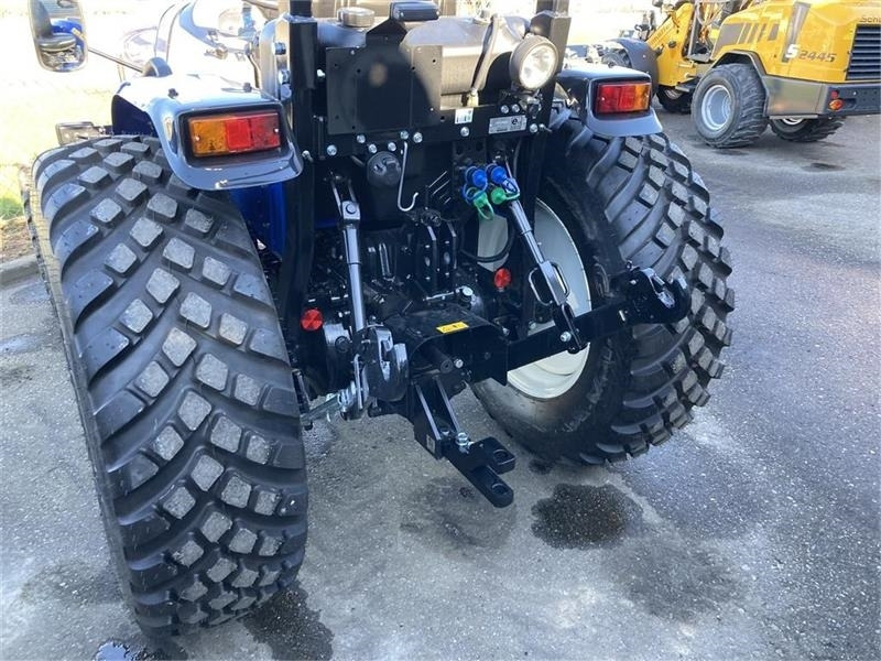 New Holland Boomer 55 Stage V - Rops - Komunalni traktor: slika 4 New Holland Boomer 55 Stage V - Rops - Komunalni traktor: slika 4