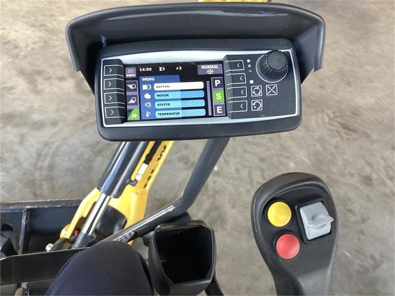 New Holland E15x Elektrisk - Mini bager: slika 5 New Holland E15x Elektrisk - Mini bager: slika 5