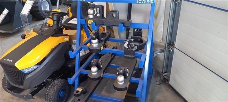 New Holland Kugletræk Til T6-7-8. - Brza spojnica za Traktor: slika 2 New Holland Kugletræk Til T6-7-8. - Brza spojnica za Traktor: slika 2