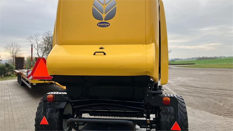 New Holland RB 180 CropCutter - Balirka za okrugle bale: slika 4 New Holland RB 180 CropCutter - Balirka za okrugle bale: slika 4
