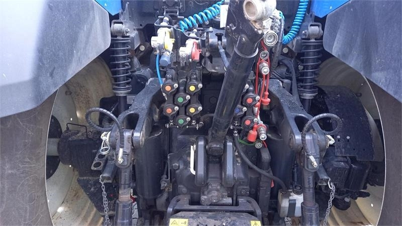 New Holland T7.315 HD - Traktor: slika 5 New Holland T7.315 HD - Traktor: slika 5