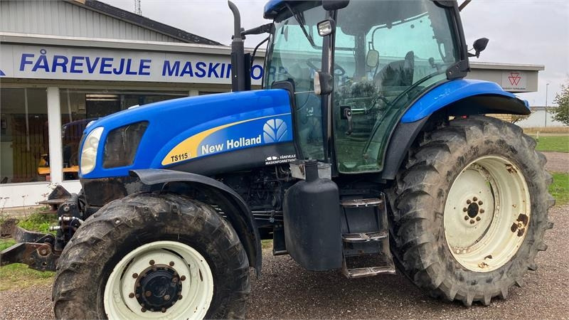New Holland TS 115 A - Traktor: slika 1 New Holland TS 115 A - Traktor: slika 1