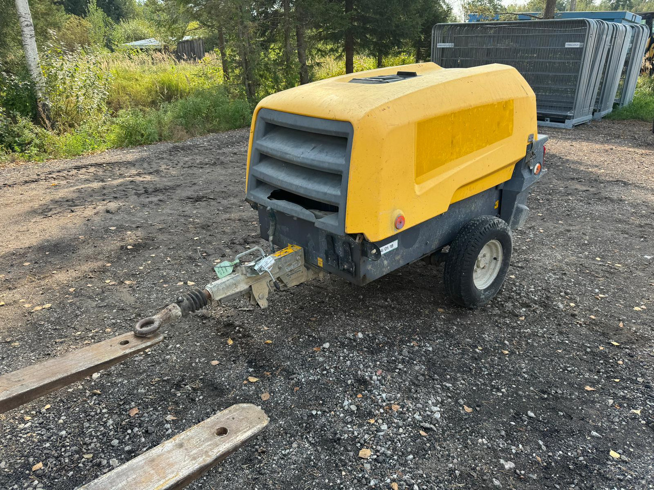 ATLAS COPCO XAS48 - Kompresor za vazduh: slika 1 ATLAS COPCO XAS48 - Kompresor za vazduh: slika 1