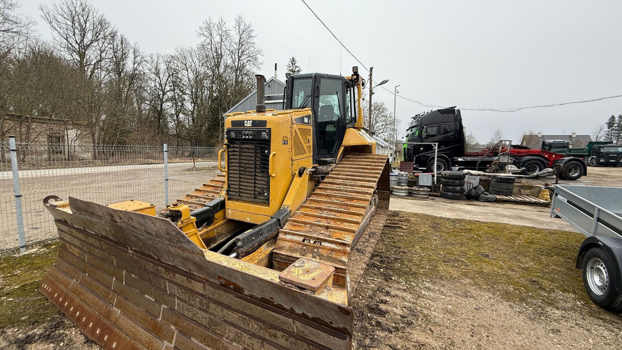 CAT D6N LGP - Buldožer: slika 1 CAT D6N LGP - Buldožer: slika 1
