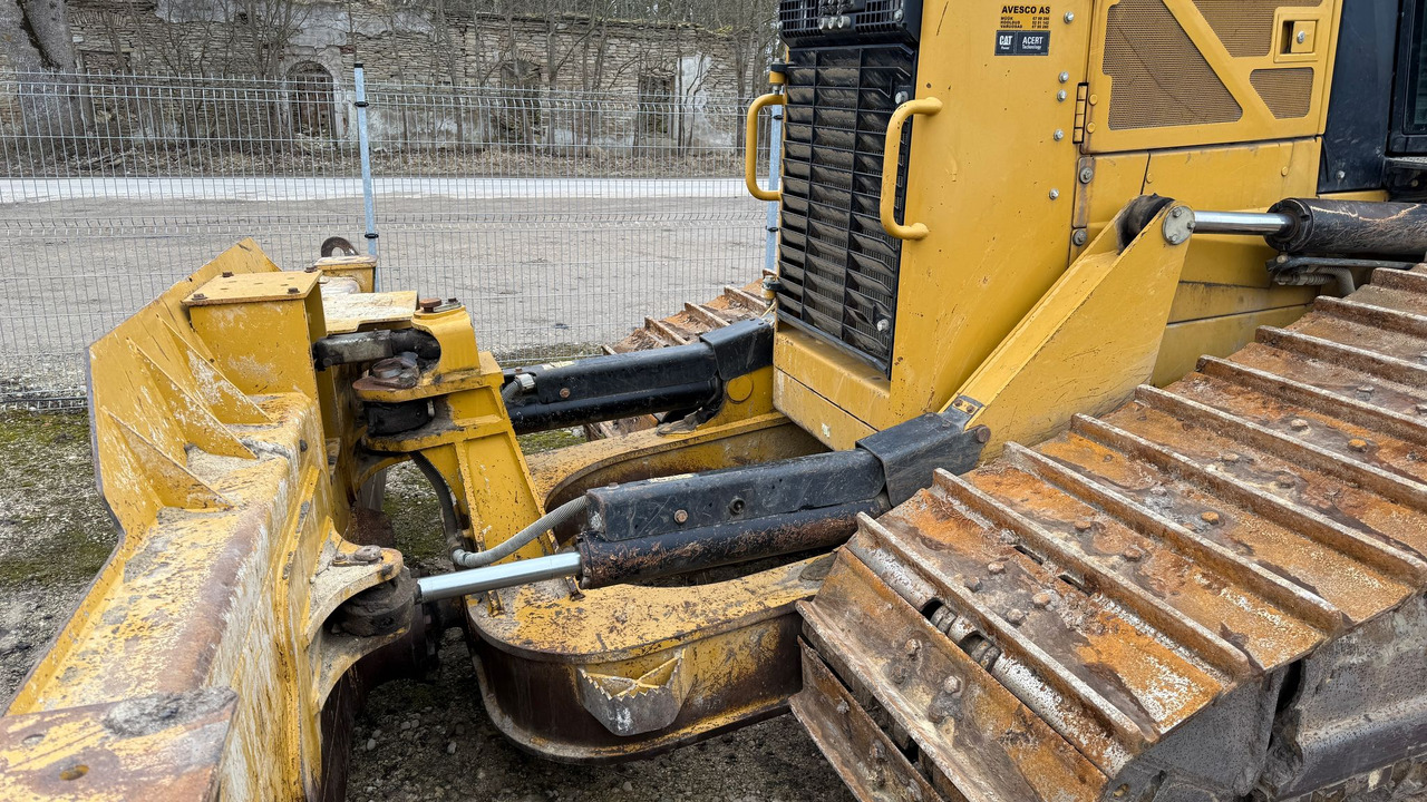 CAT D6N LGP - Buldožer: slika 2 CAT D6N LGP - Buldožer: slika 2
