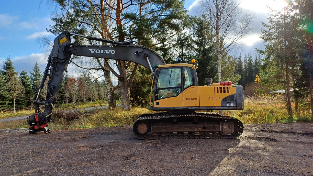 VOLVO EC180CL - Bager guseničar: slika 2 VOLVO EC180CL - Bager guseničar: slika 2