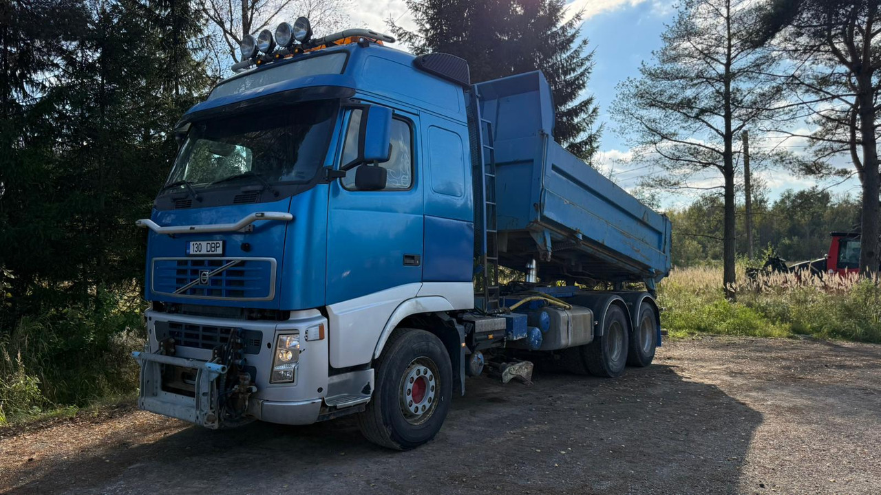 VOLVO FH12 - Istovarivač: slika 1 VOLVO FH12 - Istovarivač: slika 1