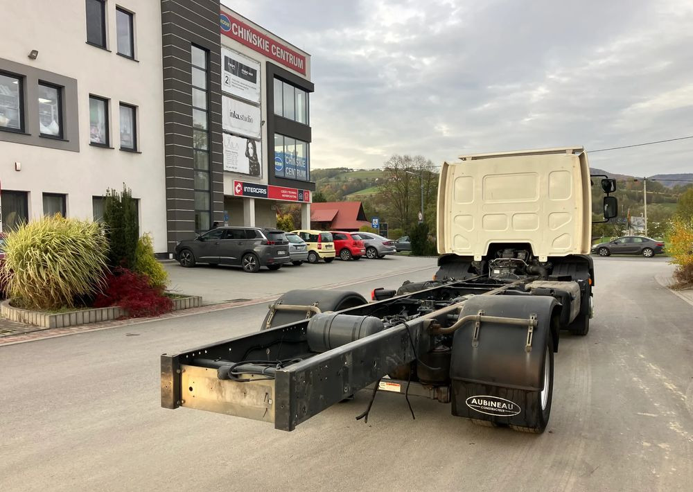 DAF Daf FL 16.250 euro 6 ramo do zabudowy - Kamion sa golom šasijom i zatvorenom kabinom: slika 3 DAF Daf FL 16.250 euro 6 ramo do zabudowy - Kamion sa golom šasijom i zatvorenom kabinom: slika 3