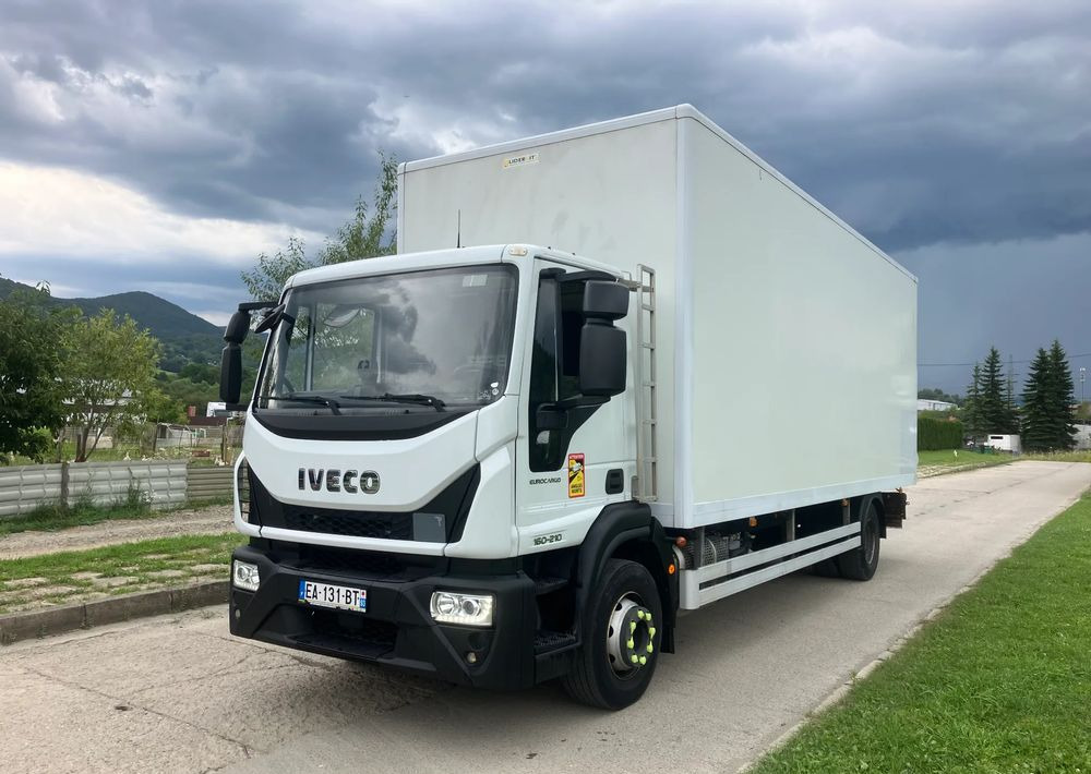 Iveco IVECO 1621 kurierka kontener EURO6 - Kamion sa zatvorenim sandukom: slika 1 Iveco IVECO 1621 kurierka kontener EURO6 - Kamion sa zatvorenim sandukom: slika 1