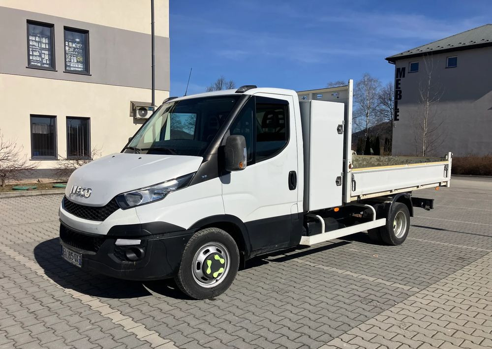 Iveco Iveco daily 35C13 wywrotka kiper - Dostavno vozilo istovarivač: slika 1 Iveco Iveco daily 35C13 wywrotka kiper - Dostavno vozilo istovarivač: slika 1