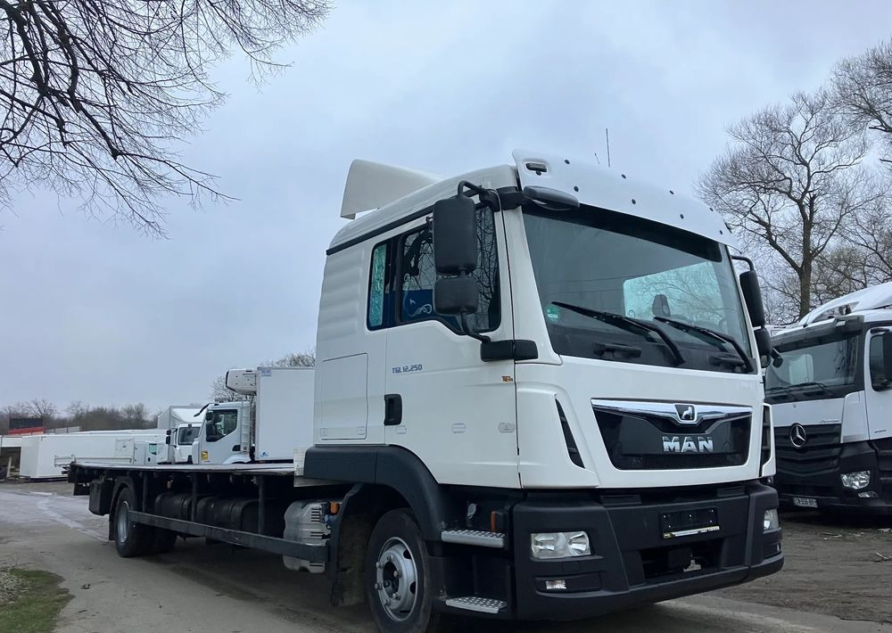 MAN MAN TGM 12.250 sypialka euro6 Rama do zabudowy - Kamion sa golom šasijom i zatvorenom kabinom: slika 2 MAN MAN TGM 12.250 sypialka euro6 Rama do zabudowy - Kamion sa golom šasijom i zatvorenom kabinom: slika 2