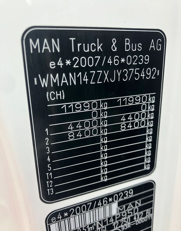 MAN Man TGM 12.250 euro 6 ramo do zabudowy Pomoc drogowa laweta kiper - Kamion sa golom šasijom i zatvorenom kabinom: slika 3 MAN Man TGM 12.250 euro 6 ramo do zabudowy Pomoc drogowa laweta kiper - Kamion sa golom šasijom i zatvorenom kabinom: slika 3