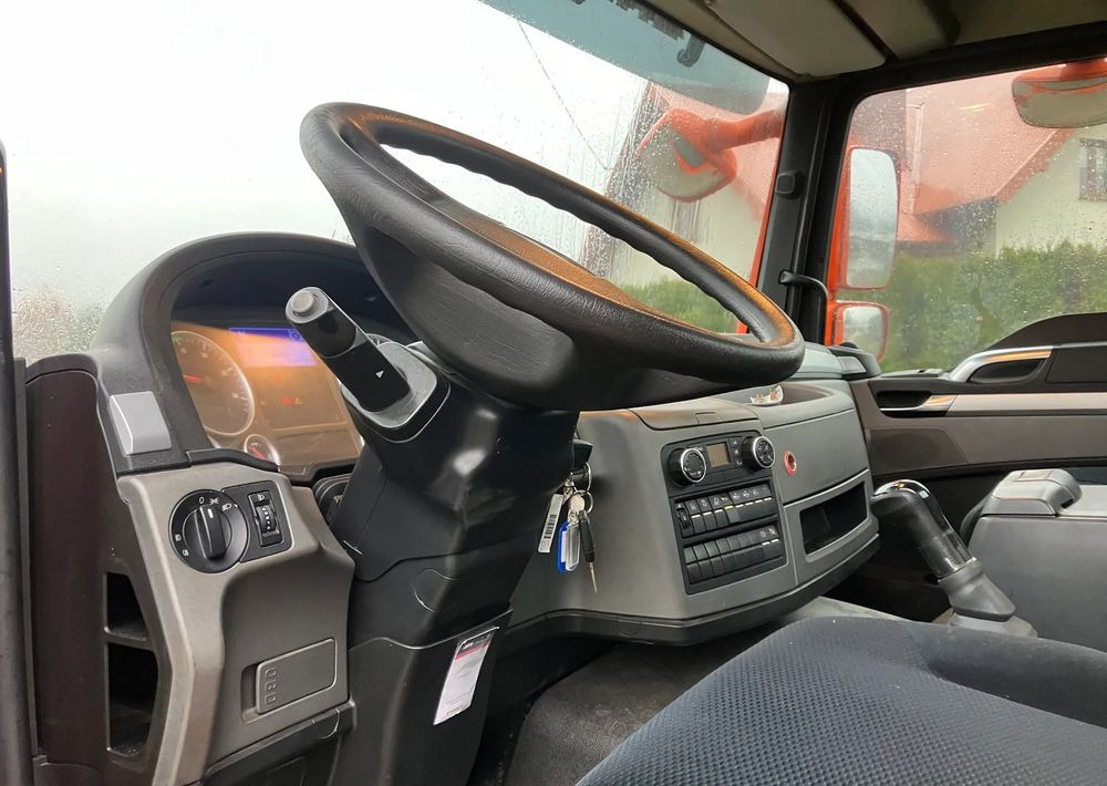 MAN Man TGM 12.250 euro 6 ramo do zabudowy Pomoc drogowa laweta kiper - Kamion sa golom šasijom i zatvorenom kabinom: slika 5 MAN Man TGM 12.250 euro 6 ramo do zabudowy Pomoc drogowa laweta kiper - Kamion sa golom šasijom i zatvorenom kabinom: slika 5