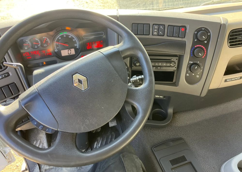 Renault RENAULT Premium 280 ramo do zabudowy - Kamion sa golom šasijom i zatvorenom kabinom: slika 5 Renault RENAULT Premium 280 ramo do zabudowy - Kamion sa golom šasijom i zatvorenom kabinom: slika 5