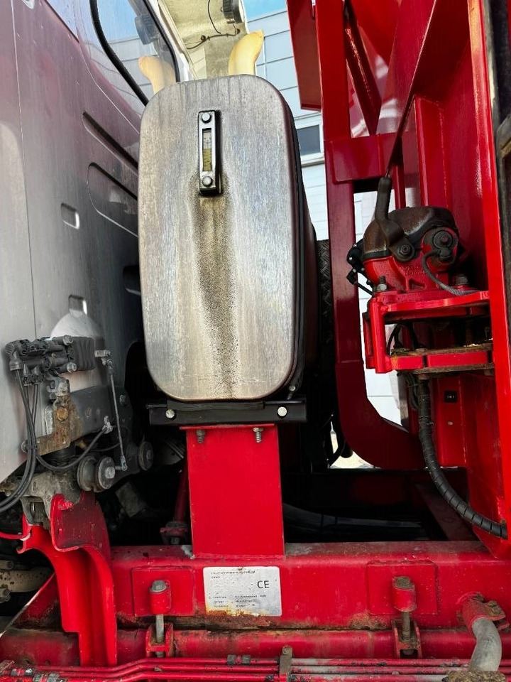 Istovarivač Scania R730LB8X4*4HNB: slika 12
