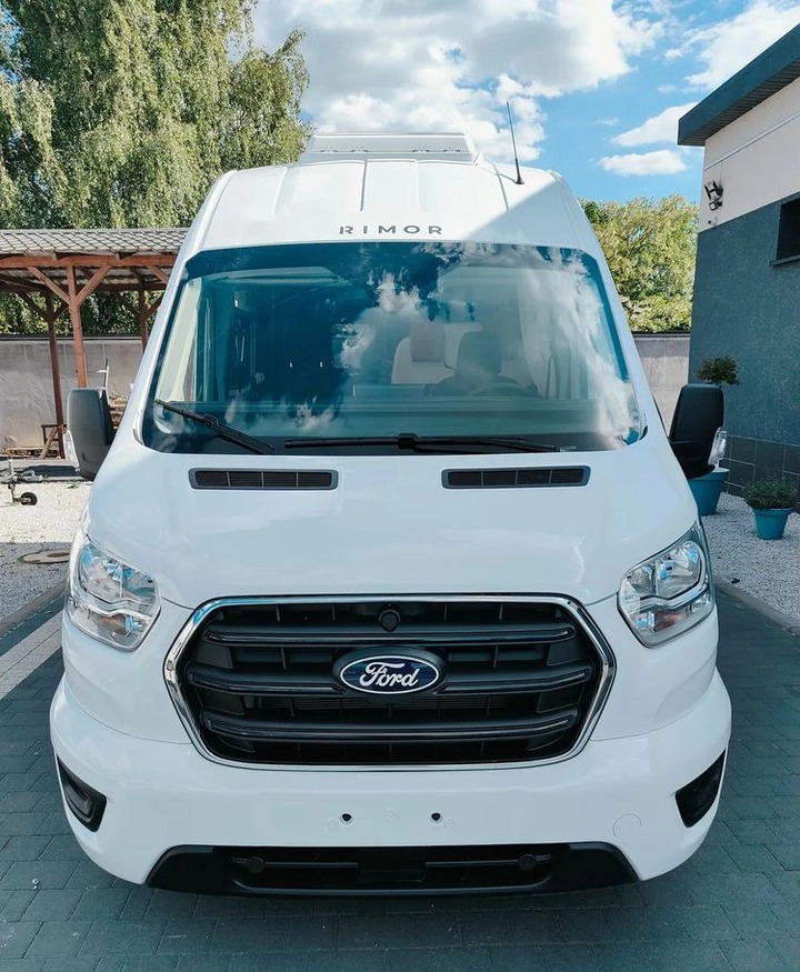 FORD Rimor NEW Ford Van 238 Truma Diesel Roller Shutters Remis AUTOMAT - Kamp kombi: slika 2 FORD Rimor NEW Ford Van 238 Truma Diesel Roller Shutters Remis AUTOMAT - Kamp kombi: slika 2