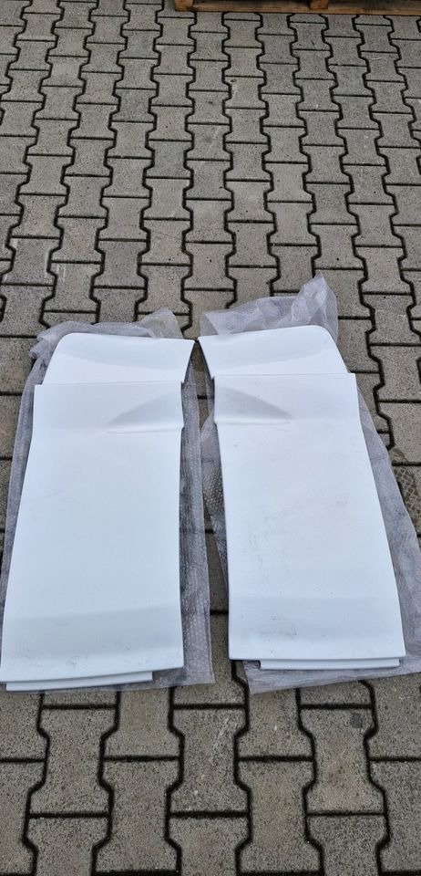 DAF XD NGD SPOILER OWIEWKA KLIN L/P NOWY 225111 225112 - Karoserija i eksterijer: slika 1 DAF XD NGD SPOILER OWIEWKA KLIN L/P NOWY 225111 225112 - Karoserija i eksterijer: slika 1