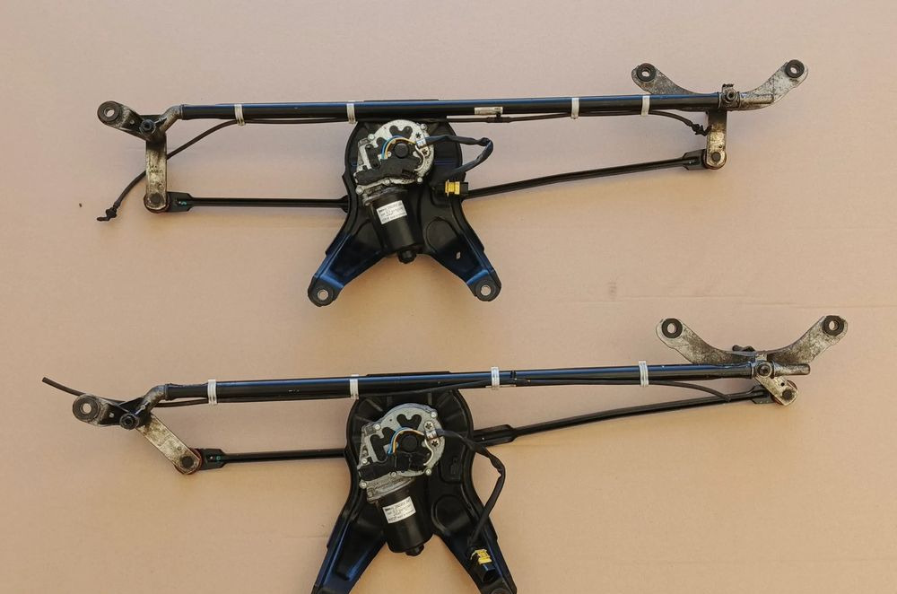 DAF XF XG MECHANIZM WYCIERACZEK 2346701 - Brisač za Kamion: slika 1 DAF XF XG MECHANIZM WYCIERACZEK 2346701 - Brisač za Kamion: slika 1