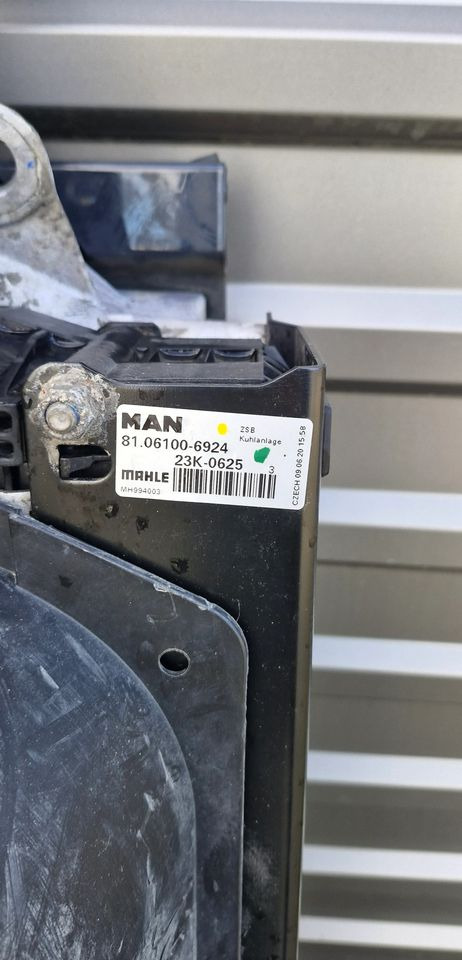 MAN TG3 TGX CHŁODNICA KOMPLET CHŁODNIC - Sistem za hlađenje: slika 4 MAN TG3 TGX CHŁODNICA KOMPLET CHŁODNIC - Sistem za hlađenje: slika 4