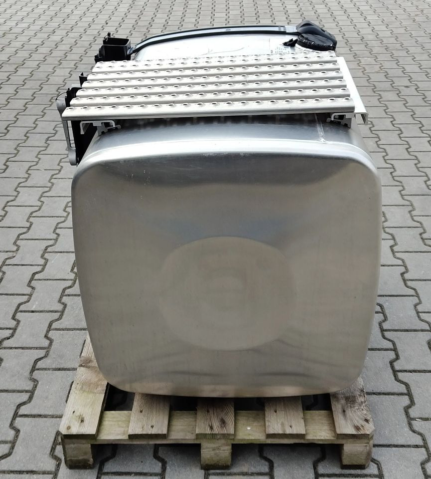 MAN TG3 TGX TGS ZBIORNIK PALIWA KOMPLETNY 460L NOWY - Rezervoar za gorivo za Kamion: slika 3 MAN TG3 TGX TGS ZBIORNIK PALIWA KOMPLETNY 460L NOWY - Rezervoar za gorivo za Kamion: slika 3