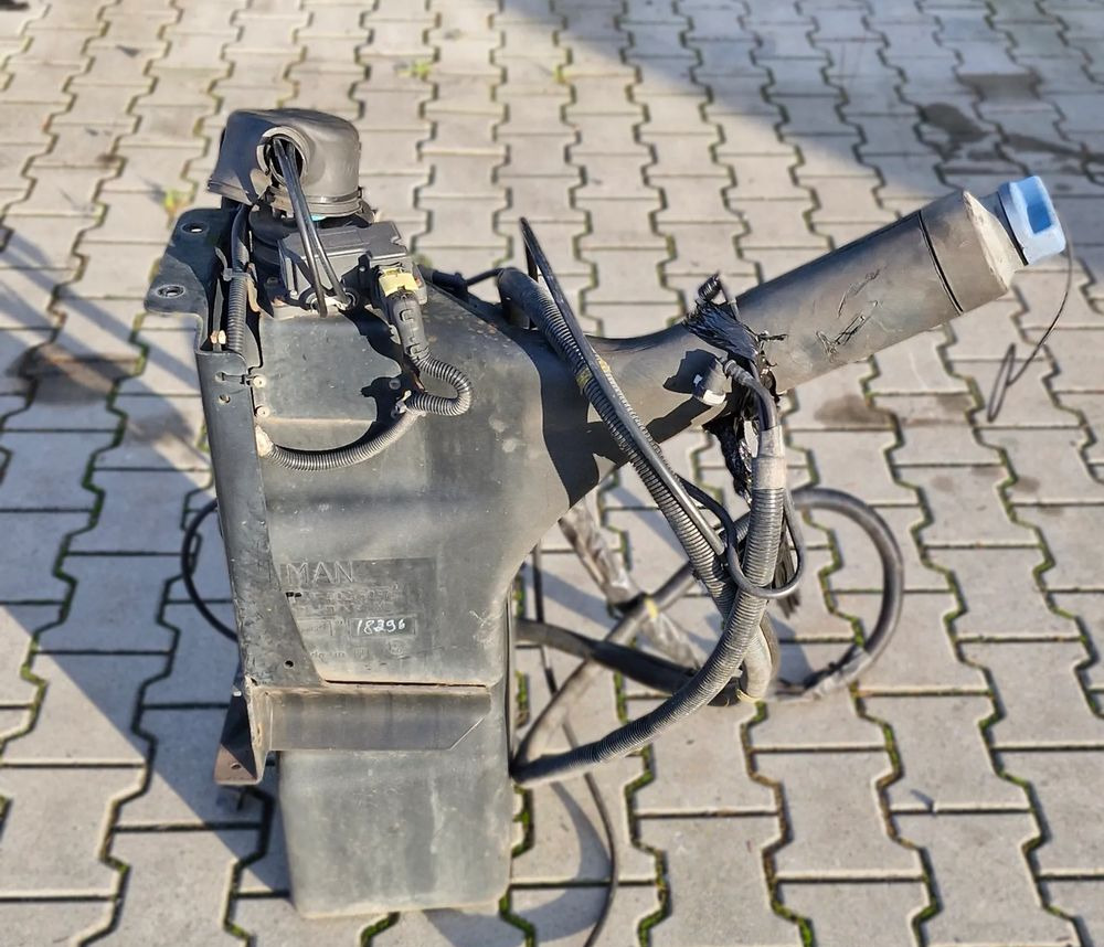 MAN TG3 TGX ZBIORNIK 81.15402-5037 - Obrada goriva/ Dostava goriva: slika 3 MAN TG3 TGX ZBIORNIK 81.15402-5037 - Obrada goriva/ Dostava goriva: slika 3