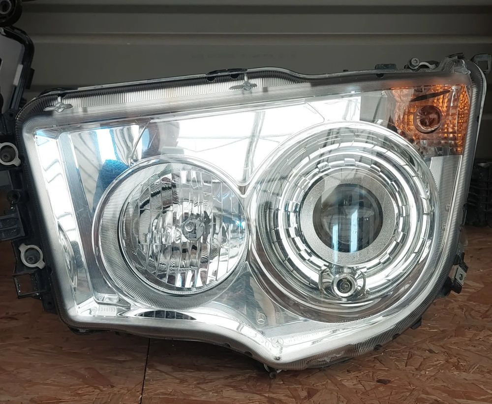 MERCEDES ANTOS AROCS LAMPA PRZEDNIA XENON - Prednja svetla za Kamion: slika 1 MERCEDES ANTOS AROCS LAMPA PRZEDNIA XENON - Prednja svetla za Kamion: slika 1