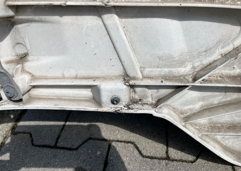 Maska MAN TGS euro 6 atrapa - Karoserija i eksterijer za Kamion: slika 3 Maska MAN TGS euro 6 atrapa - Karoserija i eksterijer za Kamion: slika 3