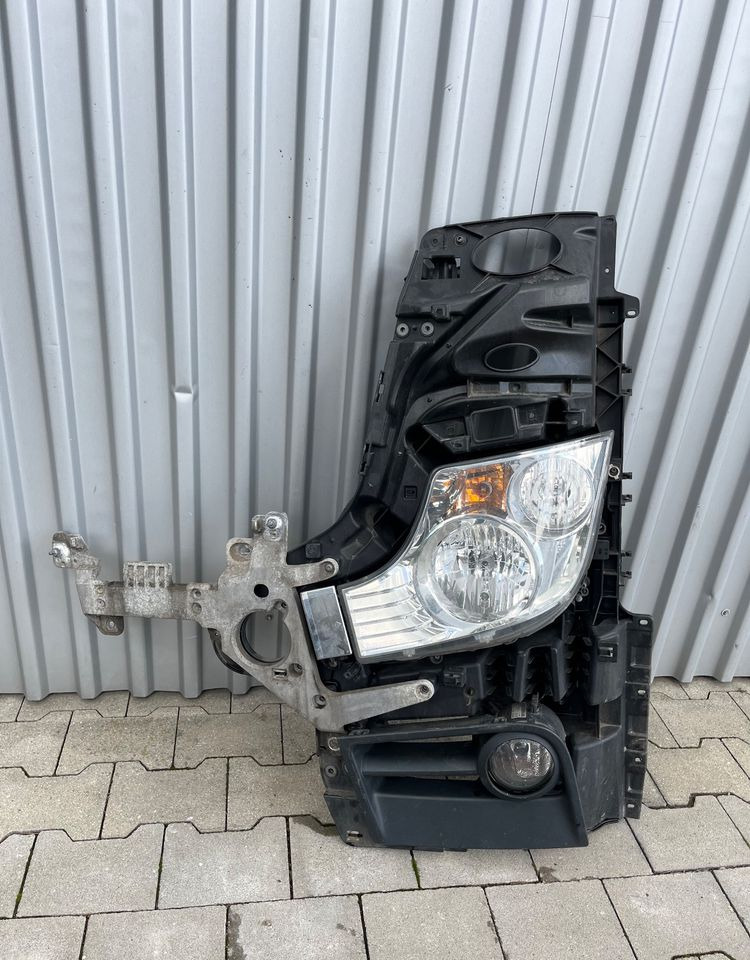 Narożnik zderzaka Mercedes Actros MP4 lampa garnek obudowa halogen - Ugao branika za Kamion: slika 1 Narożnik zderzaka Mercedes Actros MP4 lampa garnek obudowa halogen - Ugao branika za Kamion: slika 1