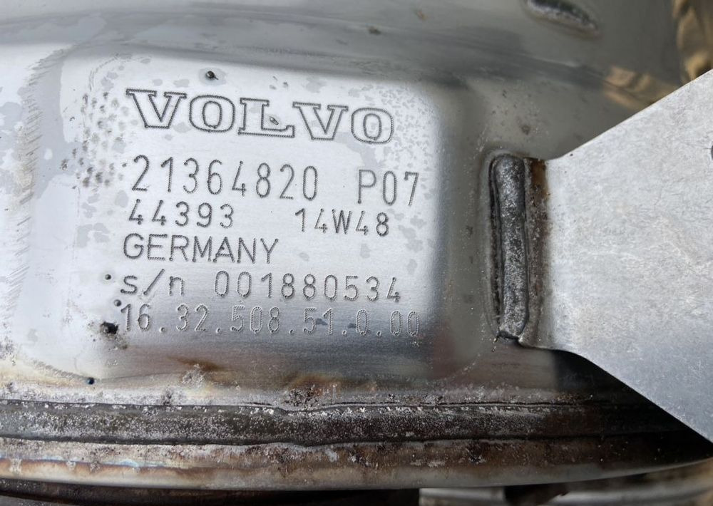 Obudowa katalizatora Volvo FH 4 katalizator puszka - Katalizator za Kamion: slika 5 Obudowa katalizatora Volvo FH 4 katalizator puszka - Katalizator za Kamion: slika 5