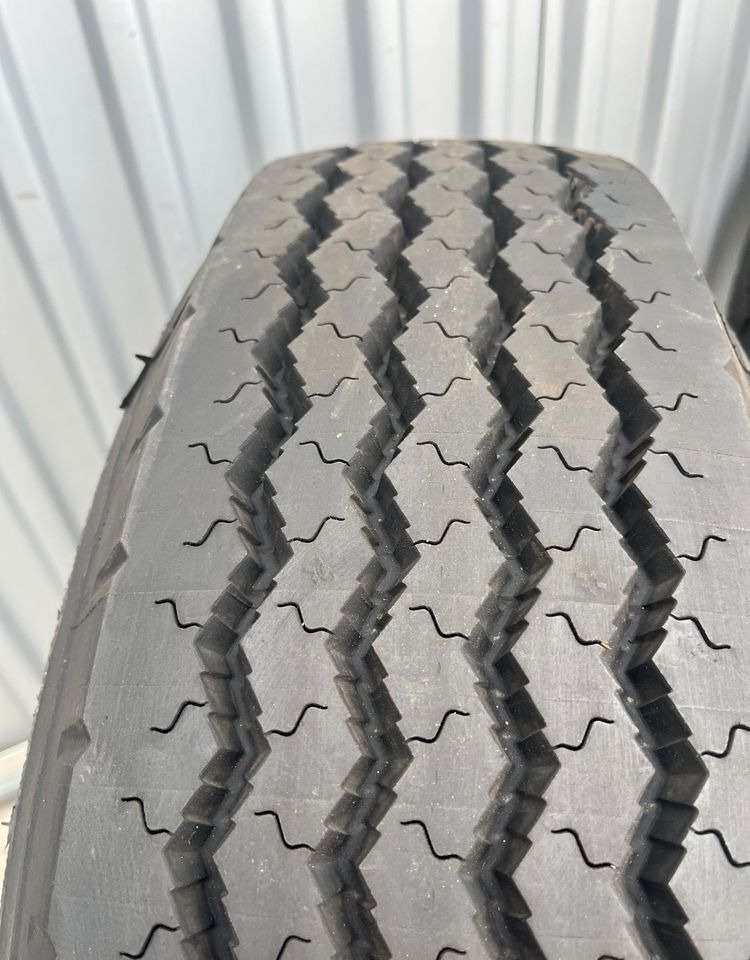 Opony Michelin X 10 R 17.5 jak NOWE - Guma za Kamion: slika 4 Opony Michelin X 10 R 17.5 jak NOWE - Guma za Kamion: slika 4