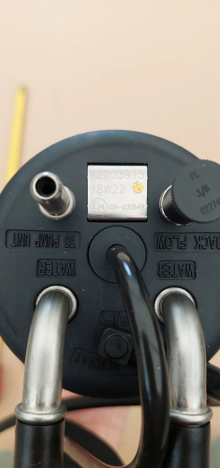 RENAULT GAMA T SMOK CZUJNIK POZIOMU ADBLUE NOWY - Senzor za Automobil: slika 2 RENAULT GAMA T SMOK CZUJNIK POZIOMU ADBLUE NOWY - Senzor za Automobil: slika 2
