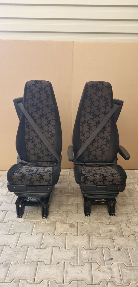 SCANIA R S FOTEL FOTELE KOMPLET - Sedište za Kamion: slika 1 SCANIA R S FOTEL FOTELE KOMPLET - Sedište za Kamion: slika 1