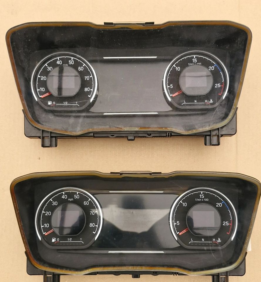 SCANIA R S LICZNIK ZEGARY 2717543 2496980 - Kabina i enterijer: slika 1 SCANIA R S LICZNIK ZEGARY 2717543 2496980 - Kabina i enterijer: slika 1