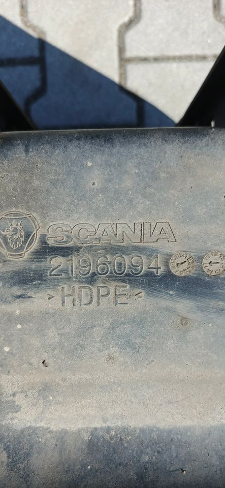 SCANIA R S ZBIORNIK ADBLUE 2196094 - Rezervoar za AdBlue tečnost za Kamion: slika 2 SCANIA R S ZBIORNIK ADBLUE 2196094 - Rezervoar za AdBlue tečnost za Kamion: slika 2