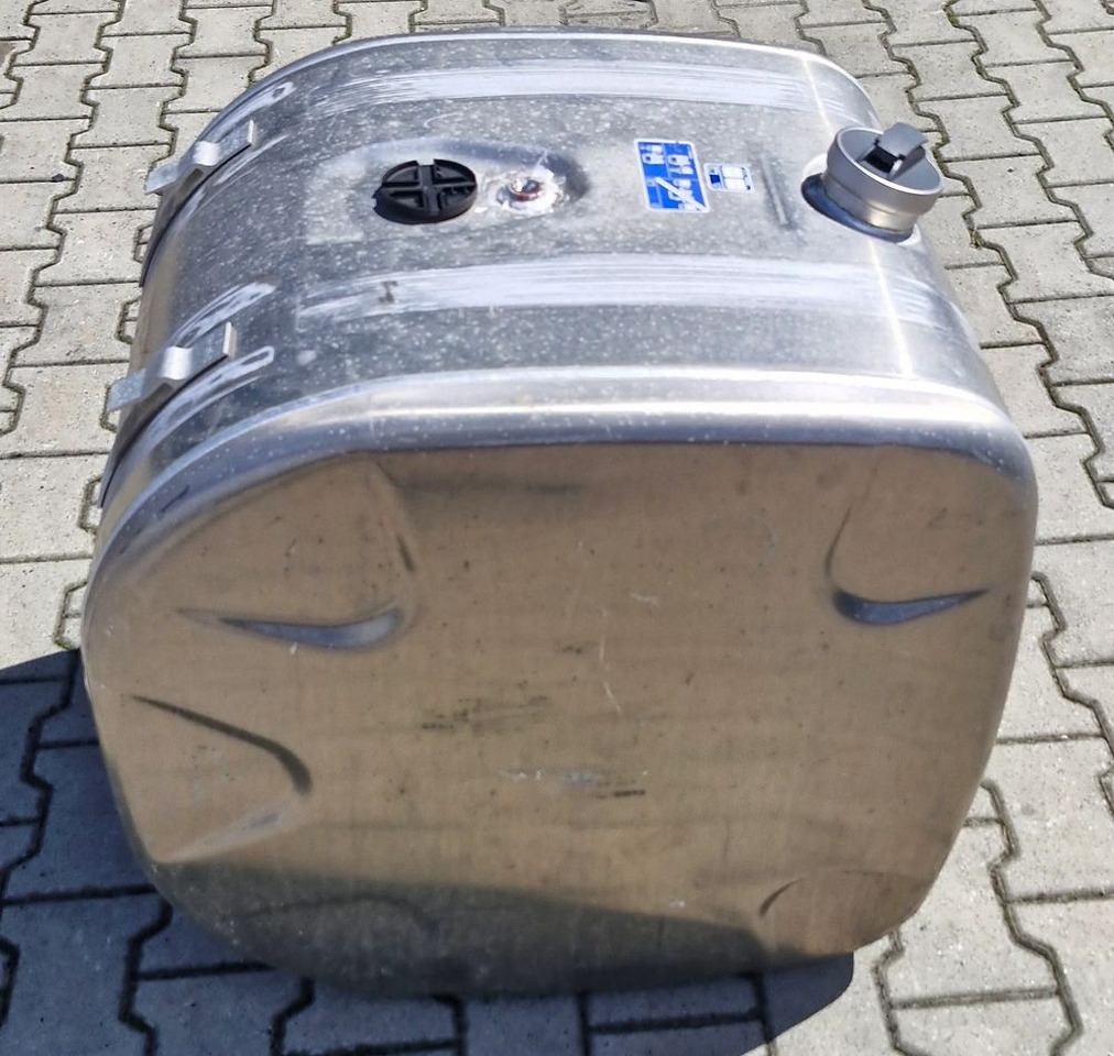 SCANIA R S ZBIORNIK PALIWA 200L NOWY - Obrada goriva/ Dostava goriva: slika 4 SCANIA R S ZBIORNIK PALIWA 200L NOWY - Obrada goriva/ Dostava goriva: slika 4