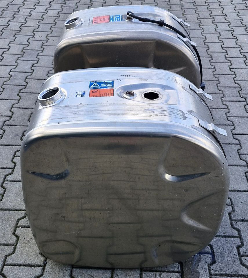 SCANIA R S ZBIORNIK PALIWA 200L NOWY - Rezervoar za gorivo za Kamion: slika 4 SCANIA R S ZBIORNIK PALIWA 200L NOWY - Rezervoar za gorivo za Kamion: slika 4