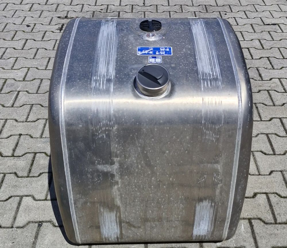 SCANIA R S ZBIORNIK PALIWA 200L NOWY - Obrada goriva/ Dostava goriva: slika 1 SCANIA R S ZBIORNIK PALIWA 200L NOWY - Obrada goriva/ Dostava goriva: slika 1