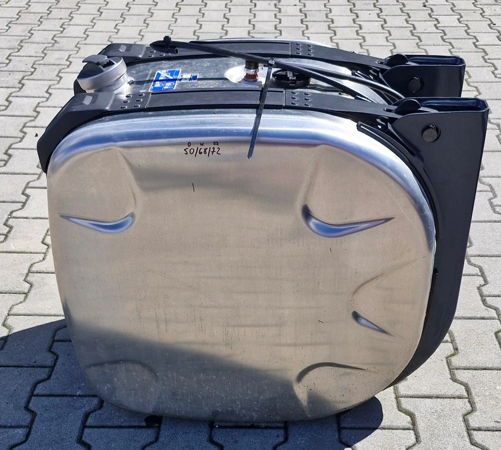 SCANIA R S ZBIORNIK PALIWA 220L NOWY - Obrada goriva/ Dostava goriva: slika 4 SCANIA R S ZBIORNIK PALIWA 220L NOWY - Obrada goriva/ Dostava goriva: slika 4