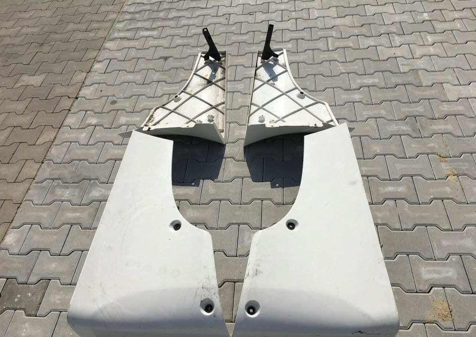 Scania R BDF spoiler spojler owiewka zakabinowa - Aerodinamika/ Spojler za Kamion: slika 2 Scania R BDF spoiler spojler owiewka zakabinowa - Aerodinamika/ Spojler za Kamion: slika 2