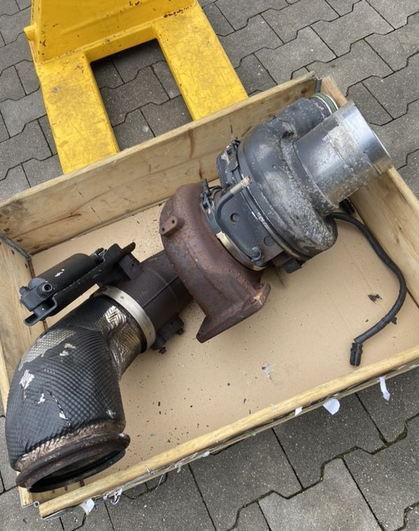 Turbosprężarka Scania R V8 turbina - Turbo za Kamion: slika 1 Turbosprężarka Scania R V8 turbina - Turbo za Kamion: slika 1