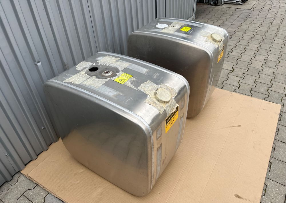 Zbiornik paliwa Scania R S 200L bak 1871187 jak NOWY - Obrada goriva/ Dostava goriva za Kamion: slika 3 Zbiornik paliwa Scania R S 200L bak 1871187 jak NOWY - Obrada goriva/ Dostava goriva za Kamion: slika 3