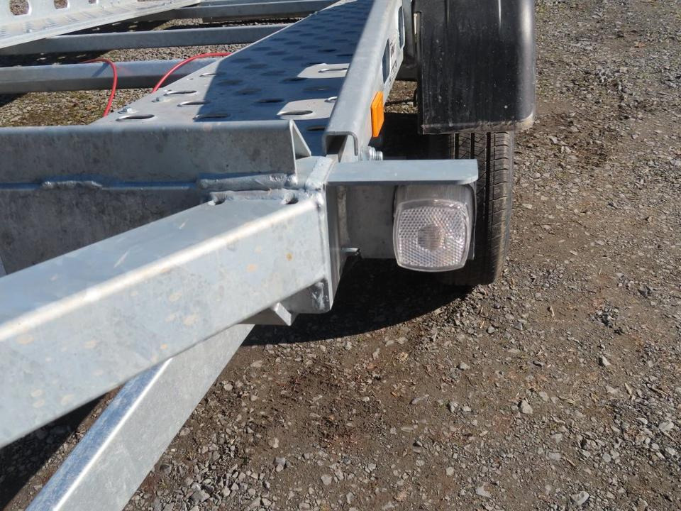 Prikolica za prevoz automobila Böckmann, Autotransporter, 2,7 to. kippbar, 100 km, PKW Anhänger: slika 11