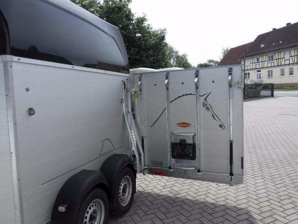 Prikolica za konje Böckmann Pferdeanhänger Champion R, Flügeltürkombi: slika 10 Prikolica za konje Böckmann Pferdeanhänger Champion R, Flügeltürkombi: slika 10